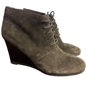 Franco Sarto Weston Gray Suede Leather Wedge Ankle Booties Boots Shoes sz 8.5